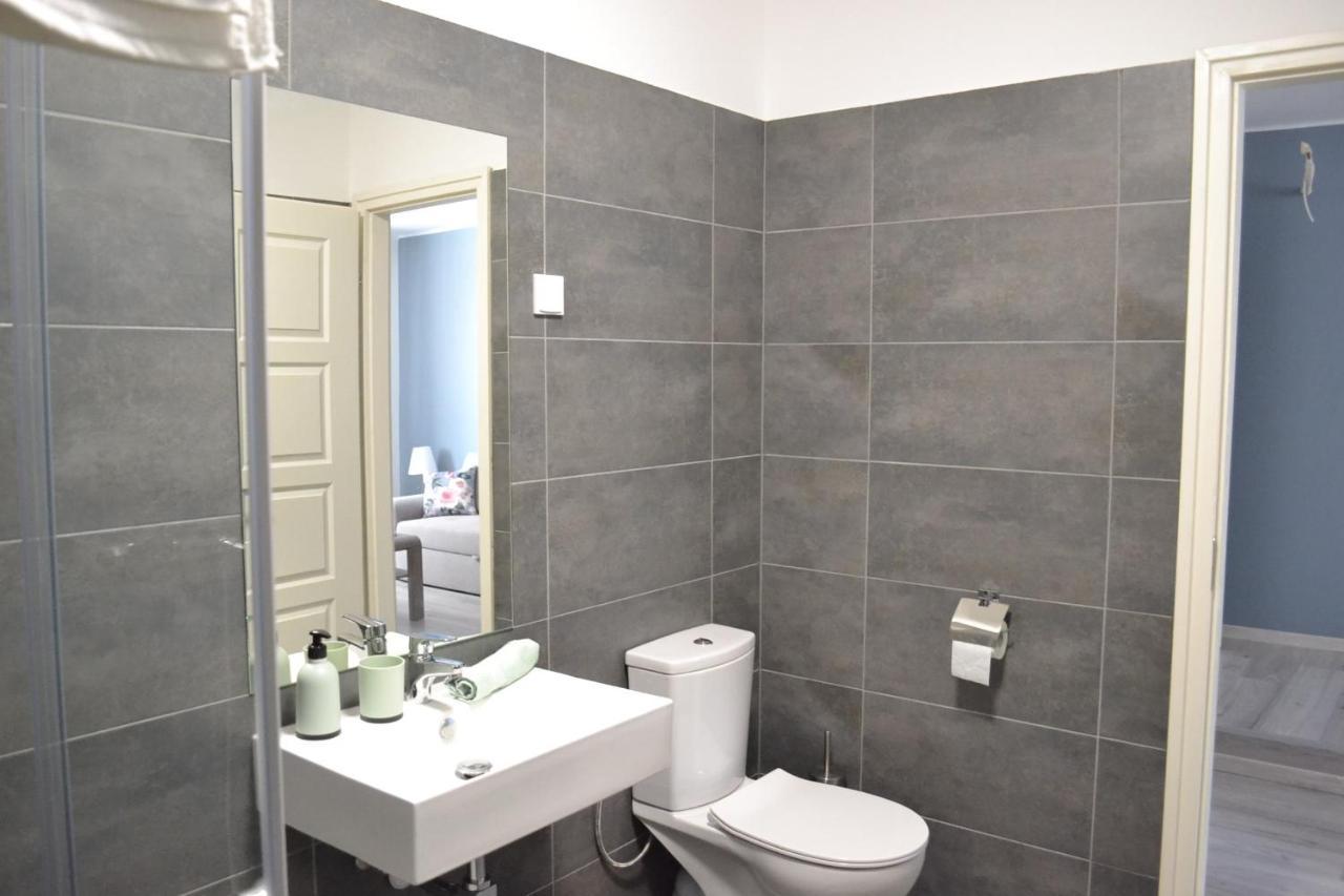 Fonix Design Rooms Debrecen Esterno foto