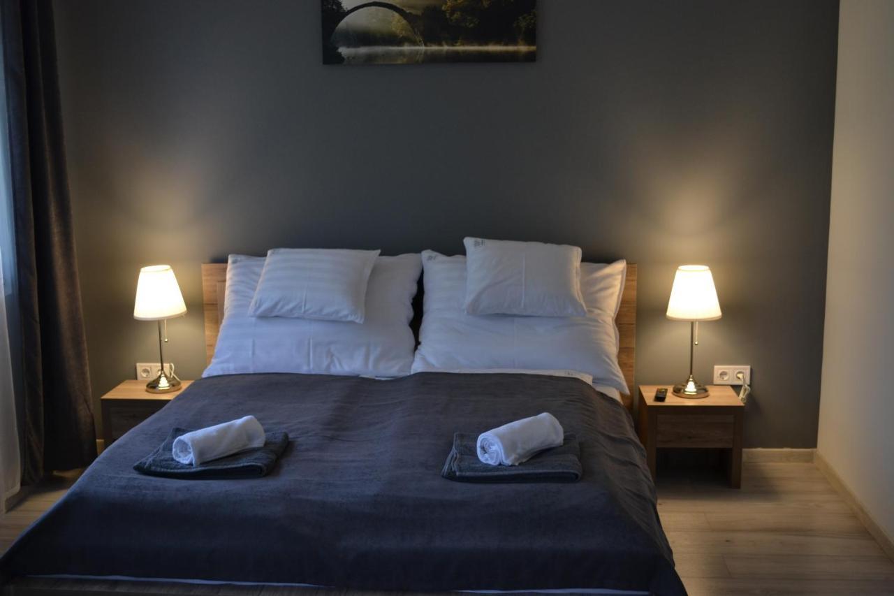 Fonix Design Rooms Debrecen Esterno foto