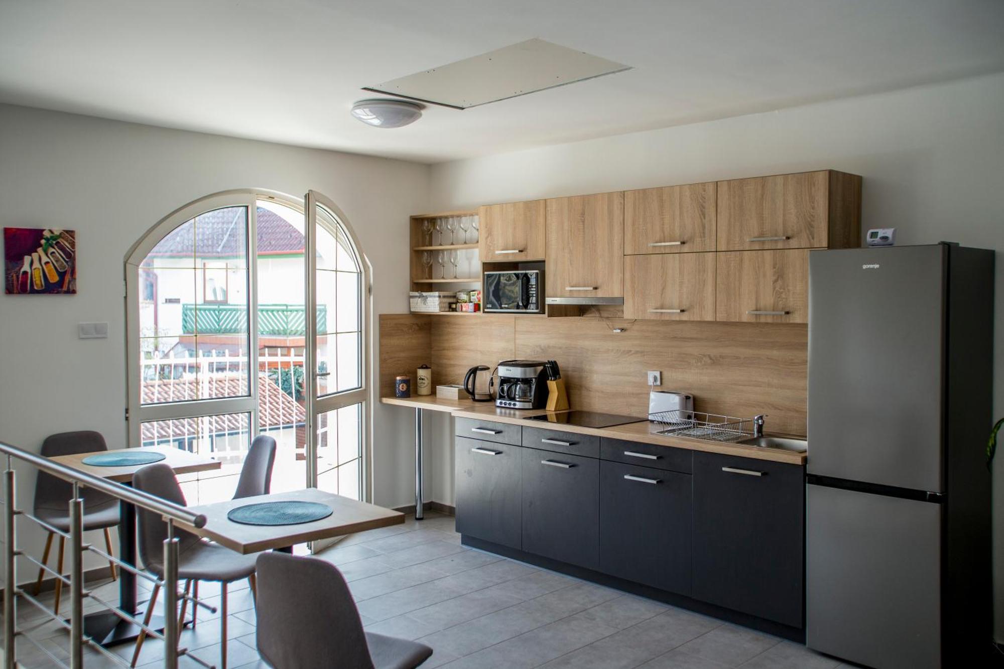 Fonix Design Rooms Debrecen Esterno foto